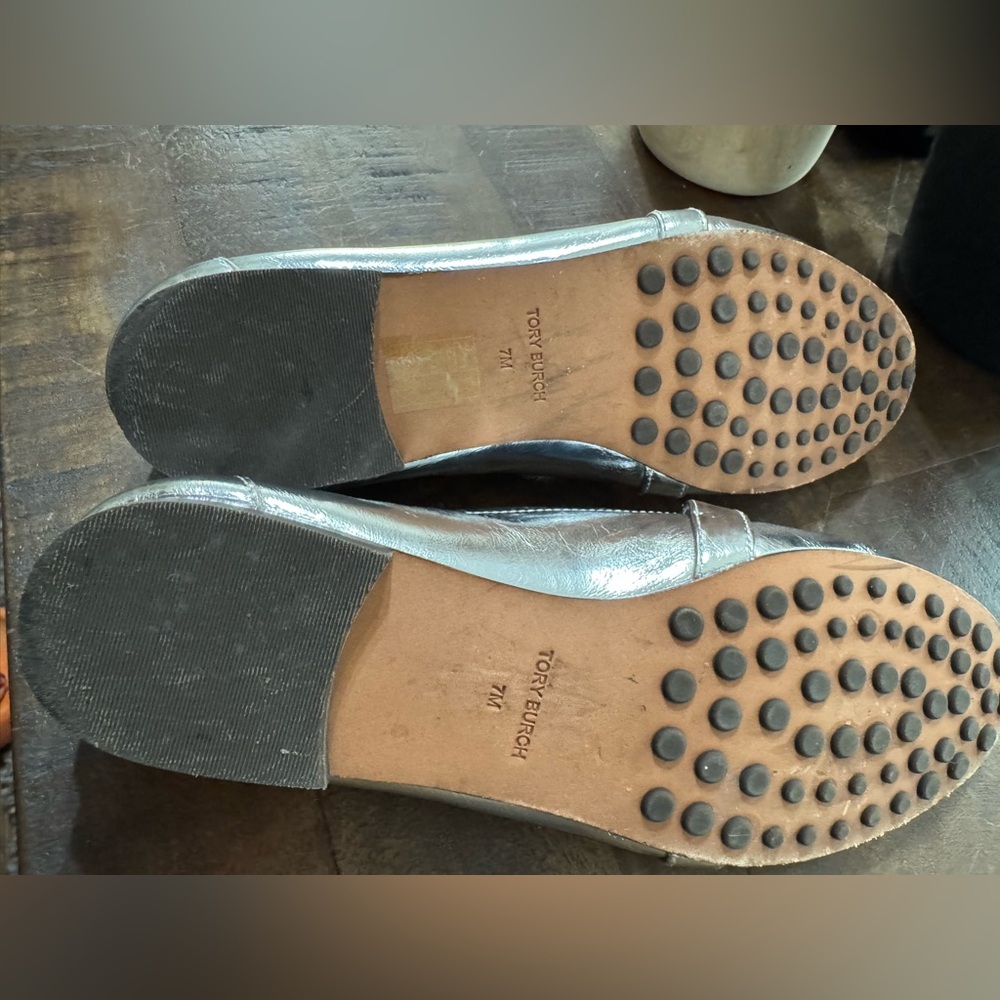 EUC Tory Burch Metallic Silver Loafers - Picture 6 of 8